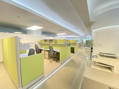 Imagen 3 de 8 de Oficina En Alquiler La Castellana 22-17227 Renta House Los Samanes