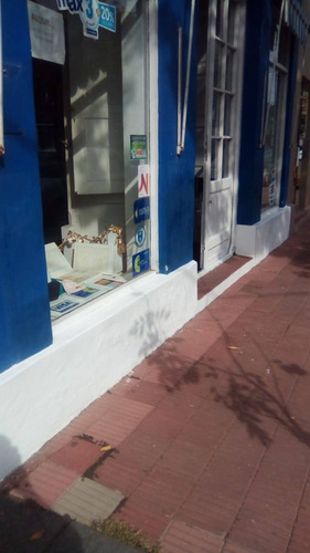 Imagen 2 de 17 de Vendo Fondo Comercio De Reconocido Local De Ropa Infantil°°°esquina - Corrientes.
