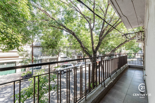 Venta Casa 3 Plantas 5 Dormitorio Cochera Quincho Terraza Jacuzzi. Abasto, Rosario
