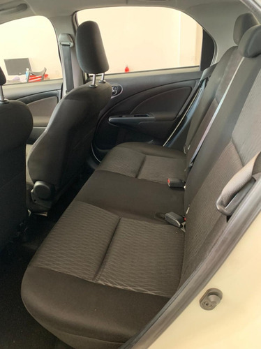 Imagem 6 de 8 de Toyota Etios 2020 1.5 X Plus 16v Flex 4p Manual