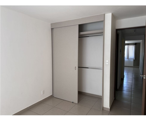 Departamento Moderno En 3er Piso Civac, Jiutepec