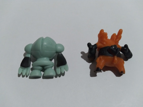 Pokémon - Miniatura De Registeel E Emboar (Usado)