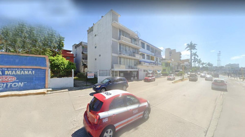 Casa En Venta Sobre Boulevard Y Sobre Avenida Juárez, Zona Centro
