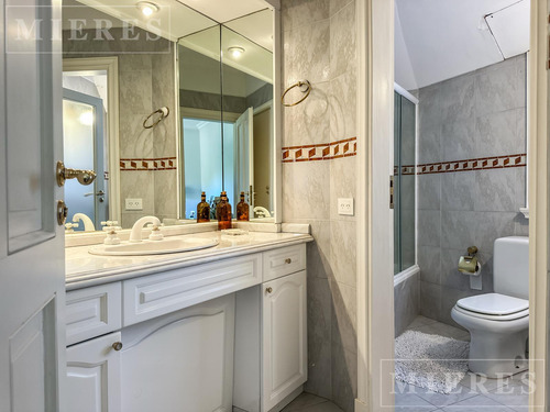 Lindísima Casa En Venta En San Isidro Chico.
