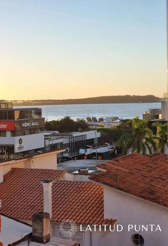Imagen 13 de 13 de Apartamento En Península, 1 Dormitorio Y Medio