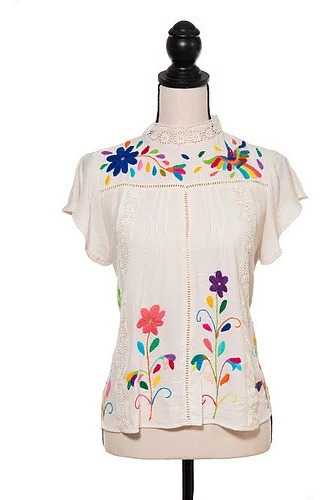 Blusa Artesanal Mexicana Bordada A Mano Estilo Tenango | Meses sin intereses Blusa Artesanal Mexicana Bordada A Mano Estilo Tenango | Meses sin intereses