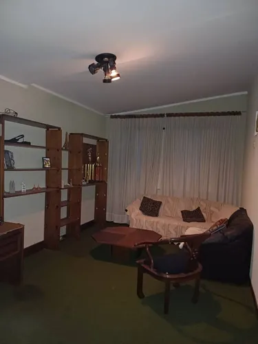 Casa De 3 Hab Y 4 Baños.