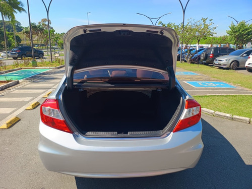 Honda Civic Sedan LXR 2.0 Flexone 16V Aut. 4p