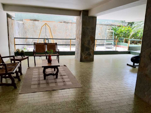 Imagen 17 de 21 de Venta De Apartamento En Agua Blanca Valencia
