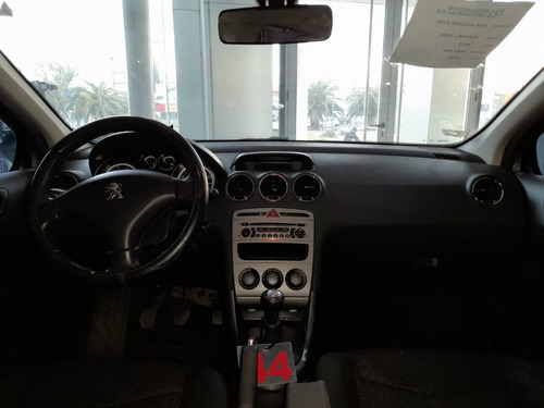 Peugeot 408 2.0 Allure 143cv