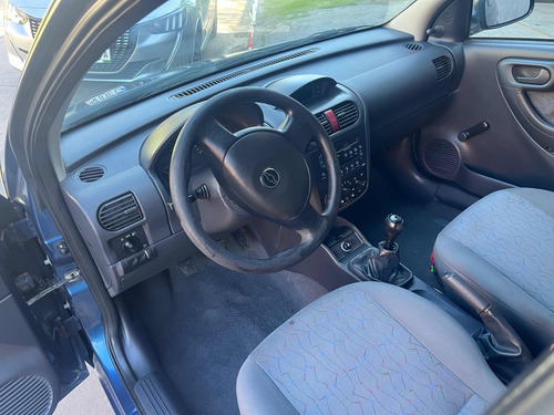 Chevrolet Corsa 1.8 Gl Aa+da