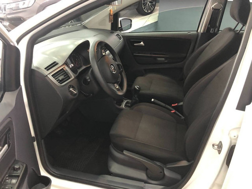 Imagem 5 de 9 de Volkswagen Fox 1.6 Msi Total Flex Connect 4p Manual