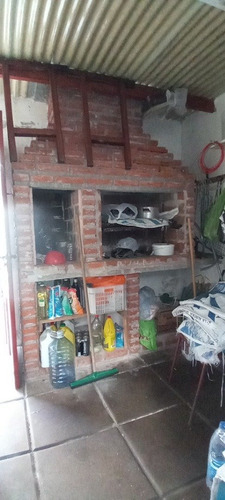 Imagen 10 de 26 de Santa Teresita Venta Chalet En Barrio Residencial