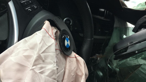 Bmw X1 2015 Sucata Para Venda De Peças