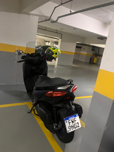 X Max 2022/23 Com 4.200 Km Moto Nova Sem Detalhes