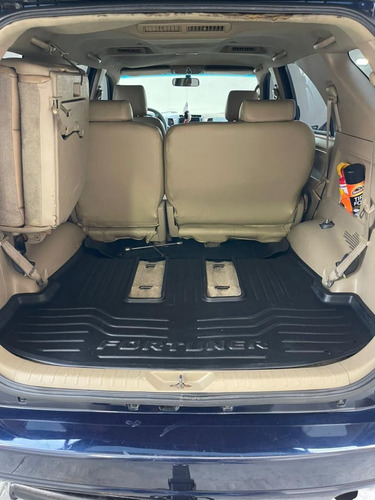 Toyota Fortuner 2011