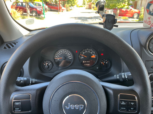 Jeep Patriot 4X2 2.4L