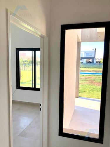 Venta Casa A Estrenar Con Pileta - Pilar Del Este San Ramiro
