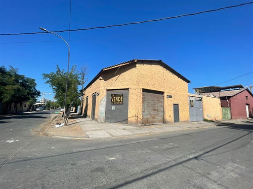 Casa En Venta De 3 Dorm. En Cerrillos