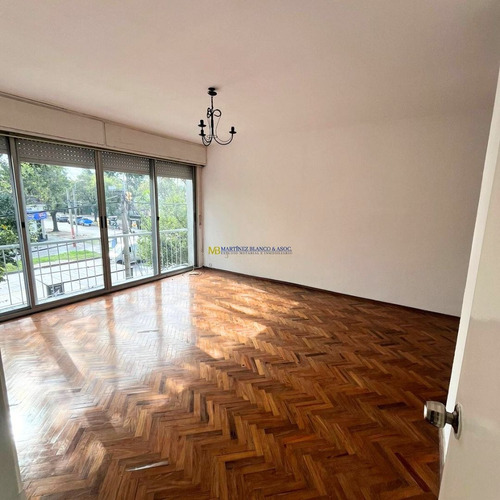 Casa De 3 Dorm, 2 Baños, Parrillero De Uso Exclusivo, Super Luminosa!