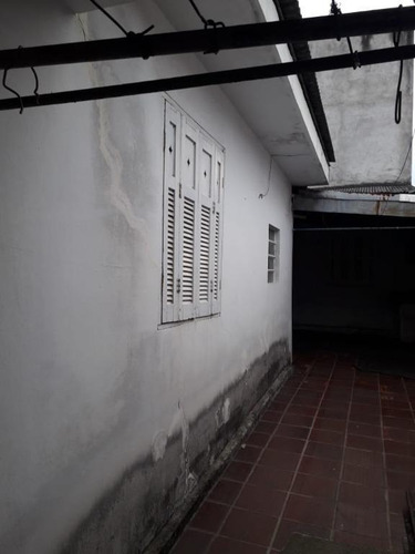 Sobrado À Venda Com 3 Dormitórios E Uma Edícula No Jd. Ivone - So6842