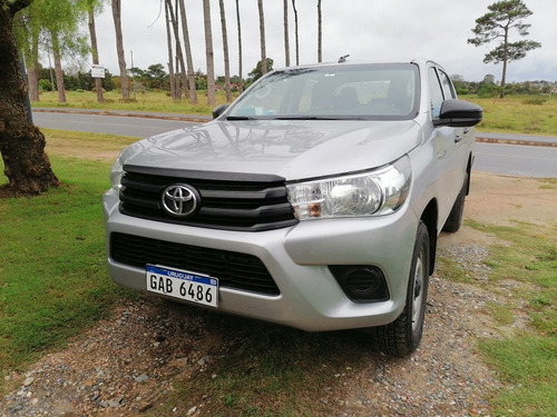 Toyota Hilux 2.5 Diesel Full