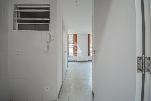 Imagem 2 de 22 de Apartamento À Venda, 2 Quartos, Centro - Rio De Janeiro/rj - 47399