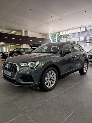 Audi Q3 1.4 35tfsi 150 Cv