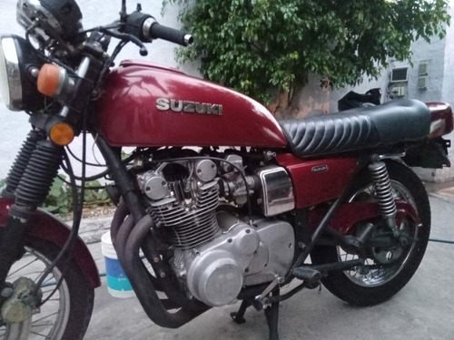 Imagen 2 de 9 de Suzuki Gs 750
