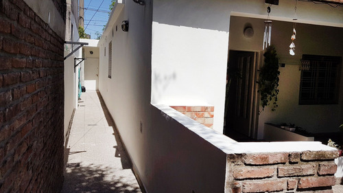 Casa Venta Lomas Del Mirador 3 Amb + 2 Amb Jardin