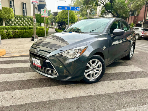 Toyota Yaris 1.5 R Xle At
