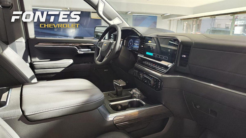 Chevrolet Silverado LTZ AT