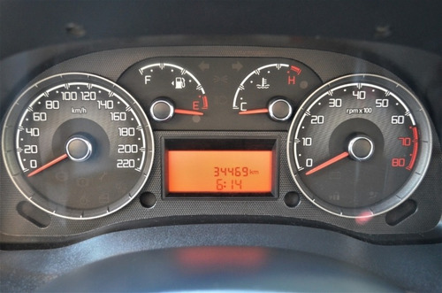Fiat Doblo Essence 1.8 7l