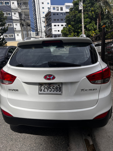 Hyundai Tucson 2103