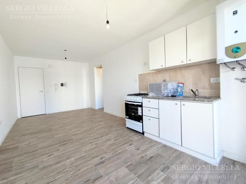 Imagen 2 de 13 de Iriondo 1300 - Departamento De Un Dormitorio En Venta Con Cochera - Rosario - Echesortu
