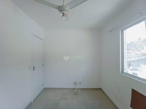 Apartamento Com Varanda, Sol Da Manhã, 2 Dormitórios, Armários À Venda, 58 M² Por R$ 210.000 - Centro - São Gonçalo/rj - Ap46381
