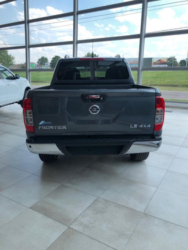 Nissan Frontier Le 4x4 At