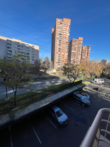 Oportunidad En Las Condes! Para Vivir O Invertir 2d+2b