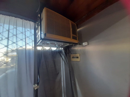 Venta Local Con Patio Caseros