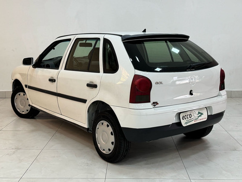 Volkswagen Gol (novo) 1.0 Mi Total Flex 8V 4p