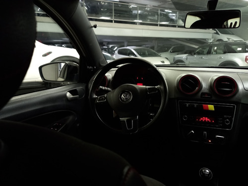 Imagen 12 de 15 de Vw Gol Trend 1.6 Sportline 5p 2015