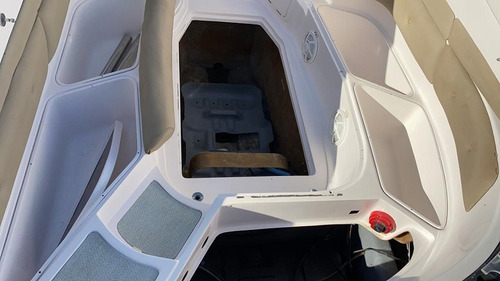 Lancha Royal Mariner 360 Gabinada C/ 2 Motores Mercruiser