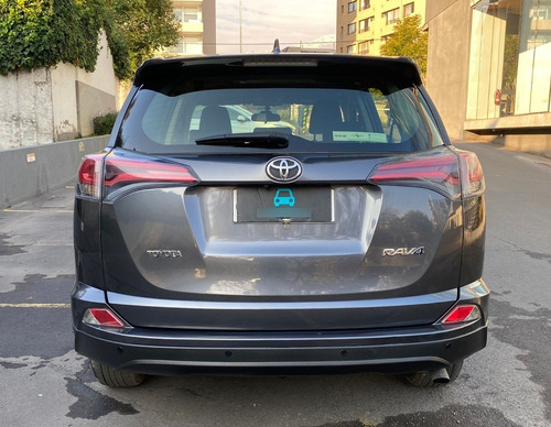 Imagen 20 de 25 de Toyota Rav4