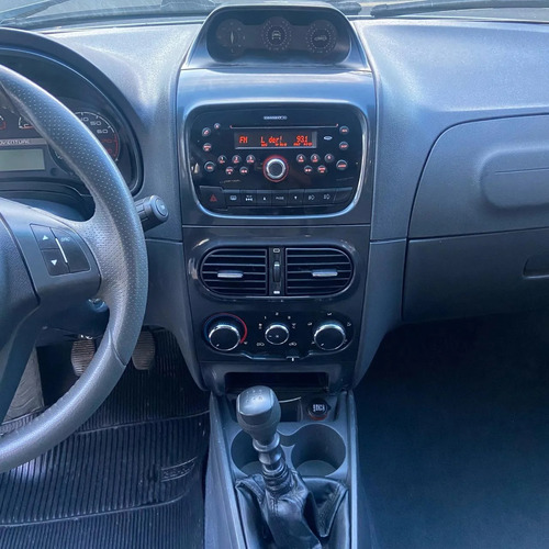 Fiat Palio 1.8 MPI ADVENTURE WEEKEND 16V FLEX 4P MANUAL