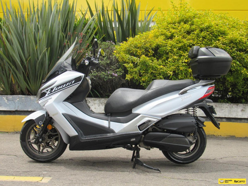 Kymco X-town 300