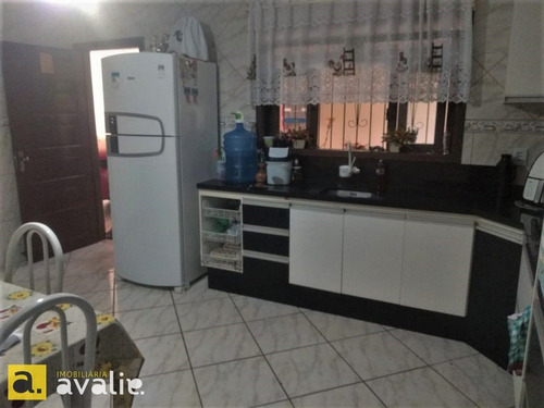 Imagem 12 de 19 de Casa Localizada No Bairro Itoupava Norte. Venha Conhecer !!!!!!! - 6003011v