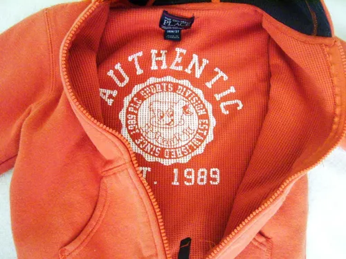 Chaqueta Con Capucha Para Niña (Usado)
