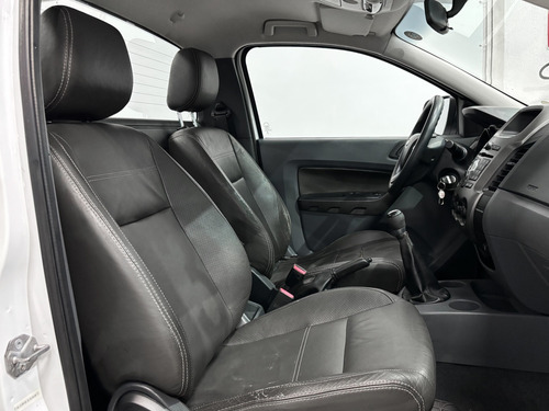 Ford Ranger 2.5 XLS 4X2 CS 16V FLEX 2P MANUAL