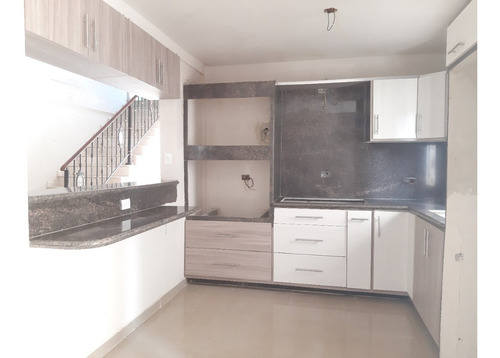 Imagen 6 de 20 de Townhouse En Residencias River Side Village, Campo C De Ferrominera