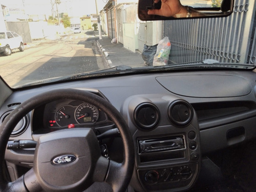 Imagem 7 de 12 de Ford Ka